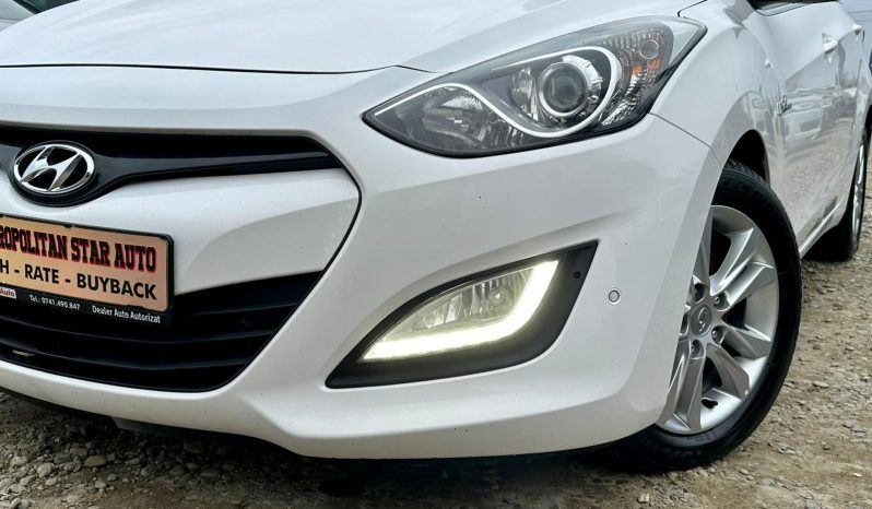 
								Hyundai i30 “Trend Blue” full									