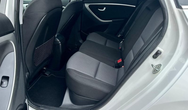 
								Hyundai i30 “Trend Blue” full									
