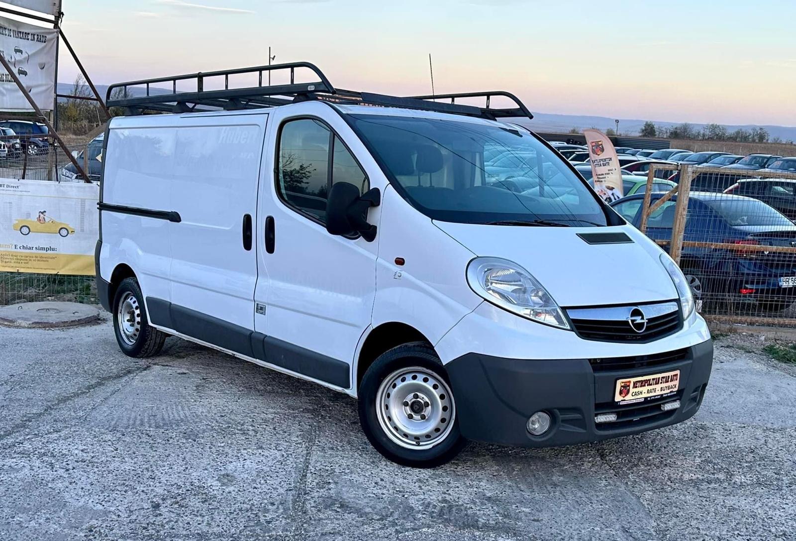Opel Vivaro “Model Lung”