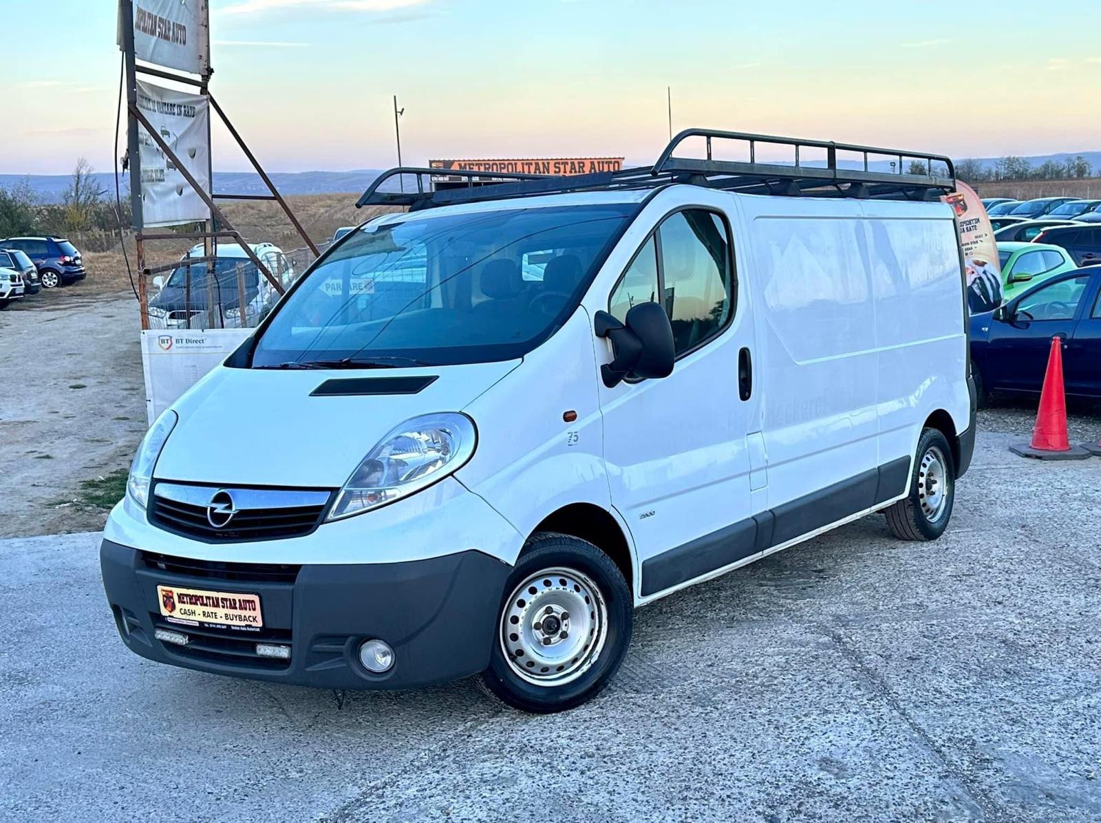 Opel Vivaro “Model Lung”