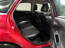 
										Ford Focus “Model Titanium” full									