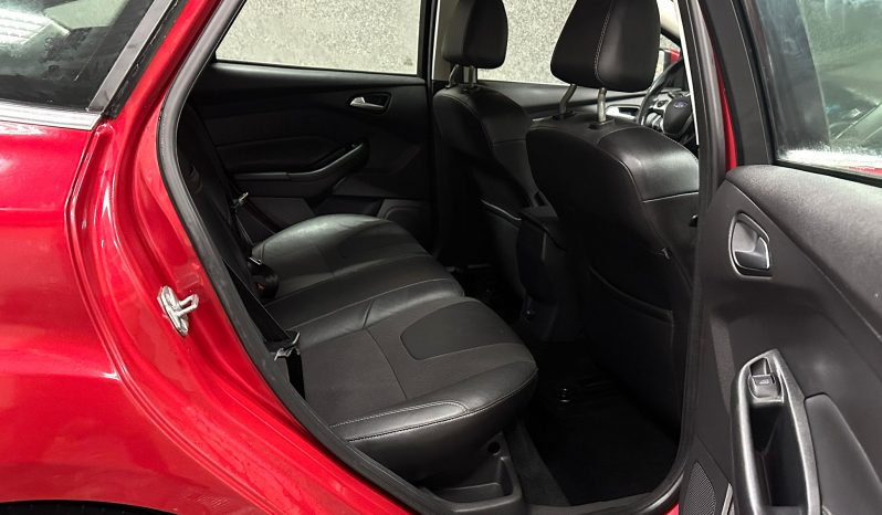 
								Ford Focus “Model Titanium” full									