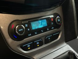 
										Ford Focus “Model Titanium” full									