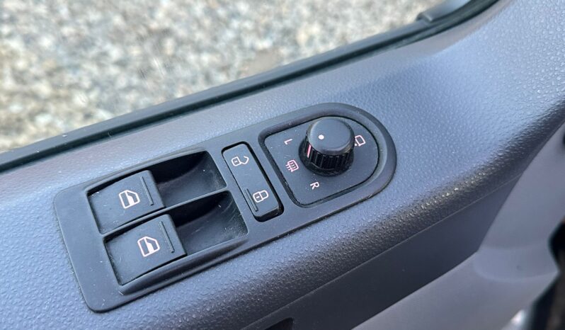 
								VW Transporter “Model Lung Mixt” full									