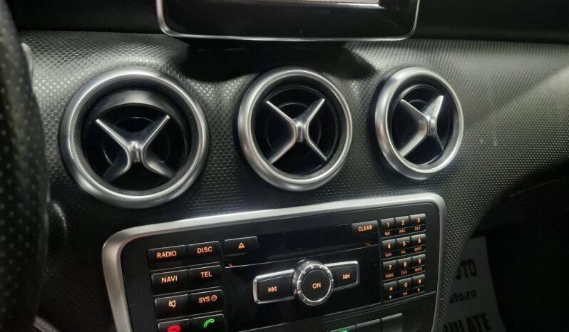 
								Mercedes-Benz A180 full									