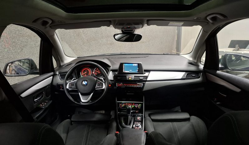 
								BMW 218d full									