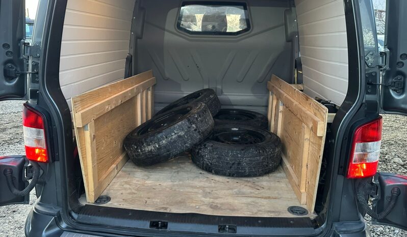 
								VW Transporter “Model Lung Mixt” full									