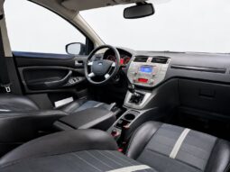 Ford Kuga Titanium 4×4 “Plafon panoramic Navigatie Piele”