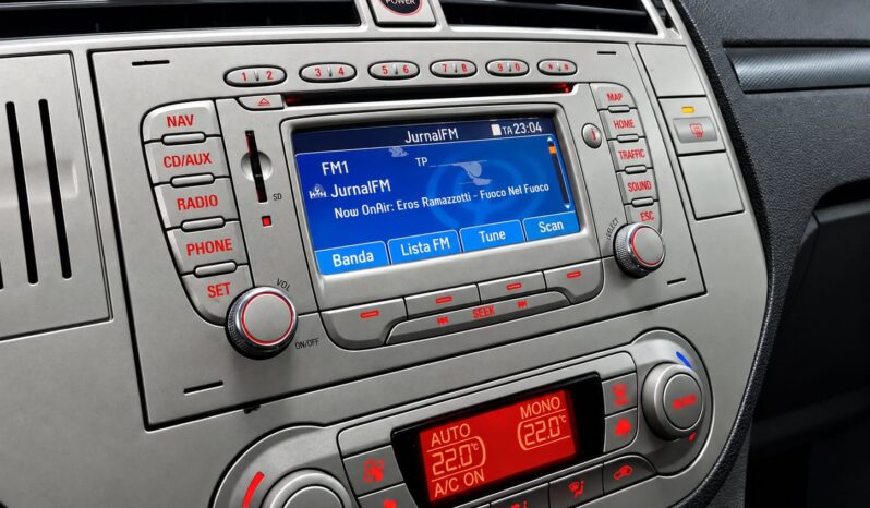 
								Ford Kuga Titanium 4×4 “Plafon panoramic Navigatie Piele” full									