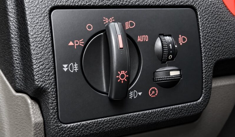 
								Ford Kuga Titanium 4×4 “Plafon panoramic Navigatie Piele” full									
