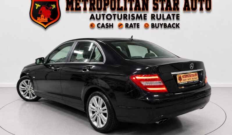 
								Mercedes-Benz C200 full									
