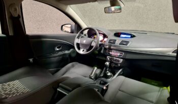 
										Renault Megane “Model Dynamique” full									