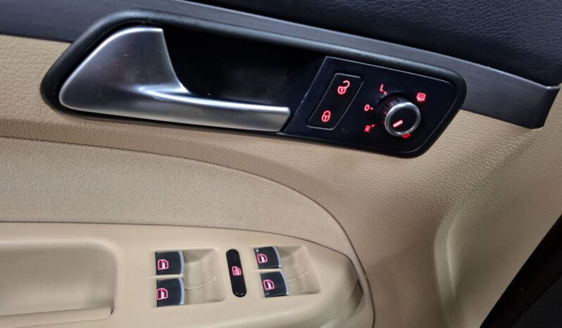 
								VW Touran “Model Highline” full									