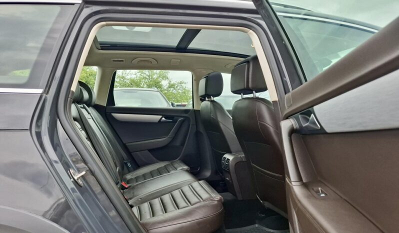 
								VW Passat Alltrack “Model Highline” full									