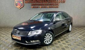 VW Passat “Model Highline”