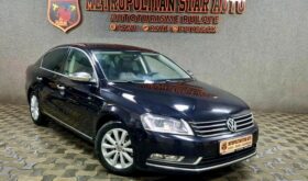 VW Passat “Model Highline”