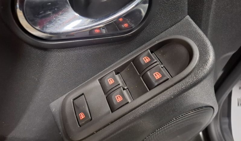 
								DACIA DUSTER 4×4 Decuplabil full									