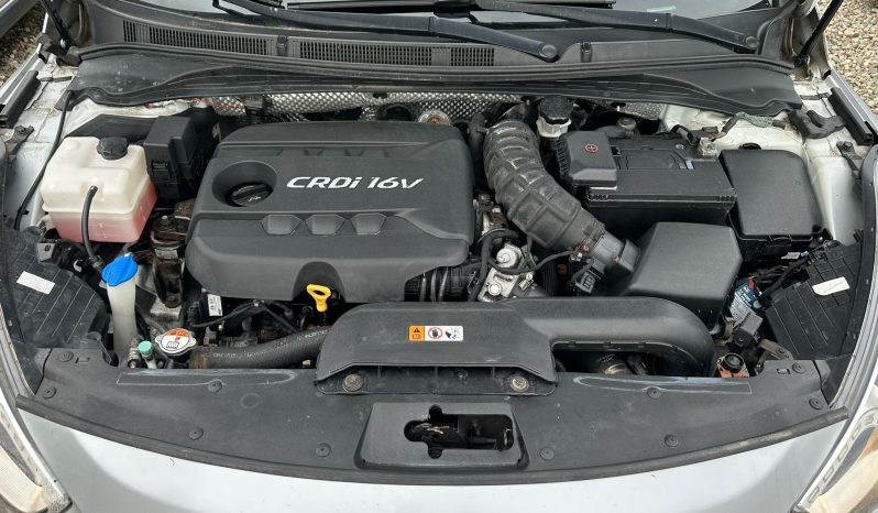 
								Hyundai i40 2012 Keyless Go/Entry,Incalzire scaune Fata+Spate+Volan full									
