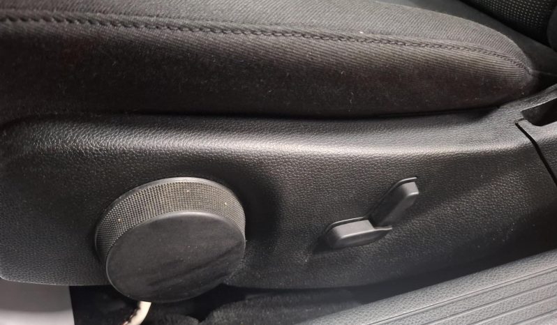 
								Mercedes-Benz C220 GARANTIE •Rate Fixe – Avans O% full									