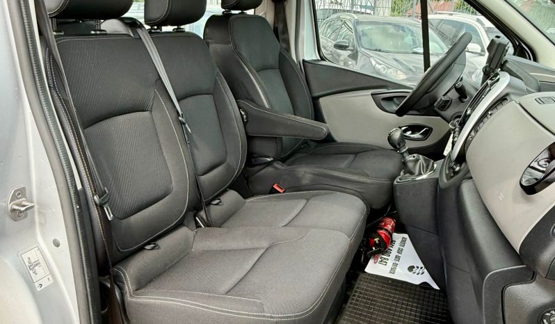 
								Renault Trafic 2019 Mixt 6Locuri Euro6 Navigatie GARANTIE full									