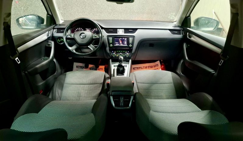 
								Skoda Octavia 2015 Euro5 Navigatie/Roti Vara+Iarna GARANTIE full									