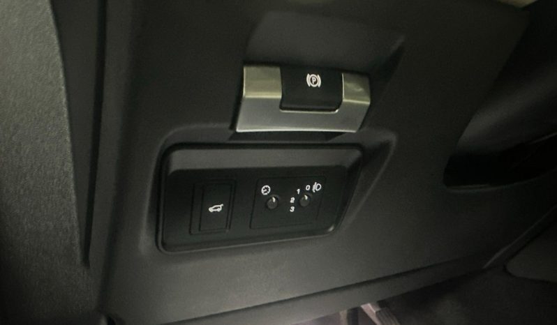 
								Land Rover Discovery Sport 2020 Euro6 “4×4” Plafon Panoramic full									