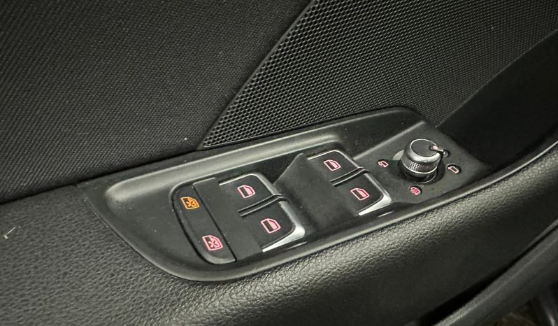 
								Audi A3 2015 Euro6 BiXenon/Navigatie GARANTIE full									