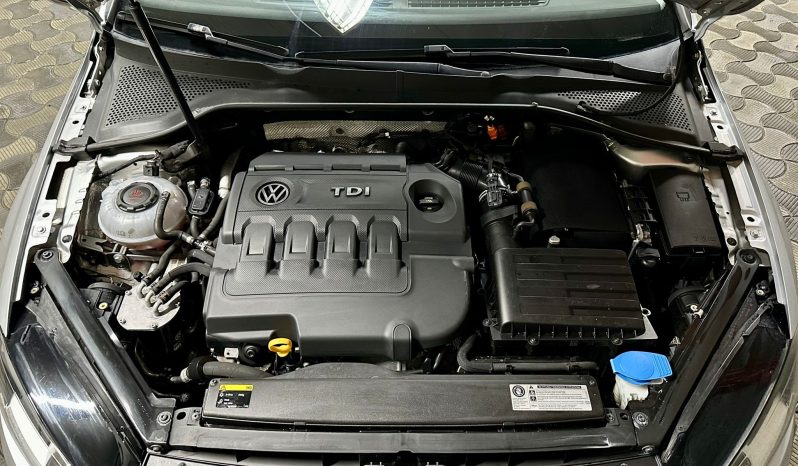 
								VW Golf VII “Model Comfortline” full									