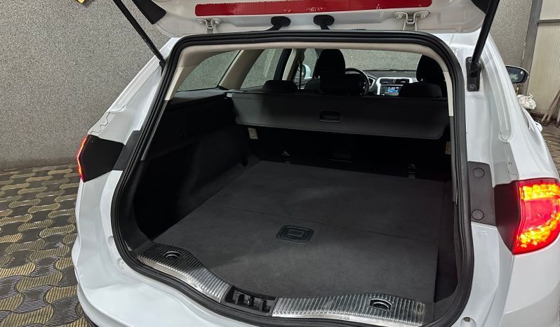 
								Ford Mondeo full									