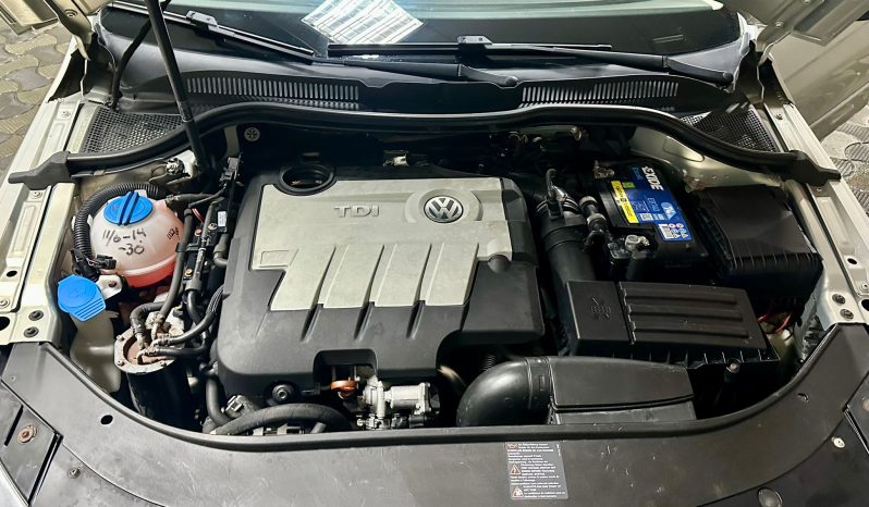 
								VW Passat CC “Model Highline” full									