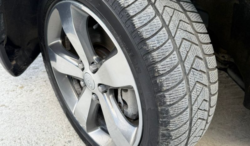 
								Jeep Grand Cherokee full									