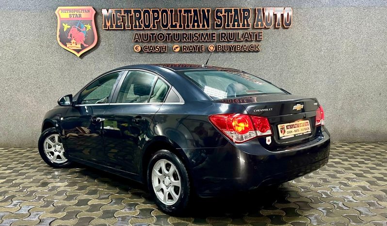 
								Chevrolet Cruze full									