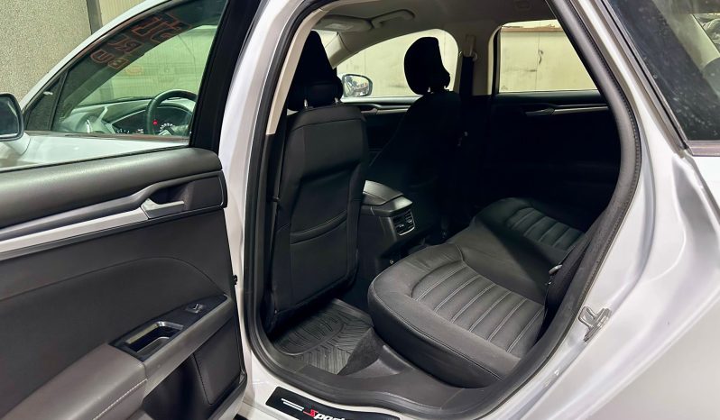 
								Ford Mondeo full									