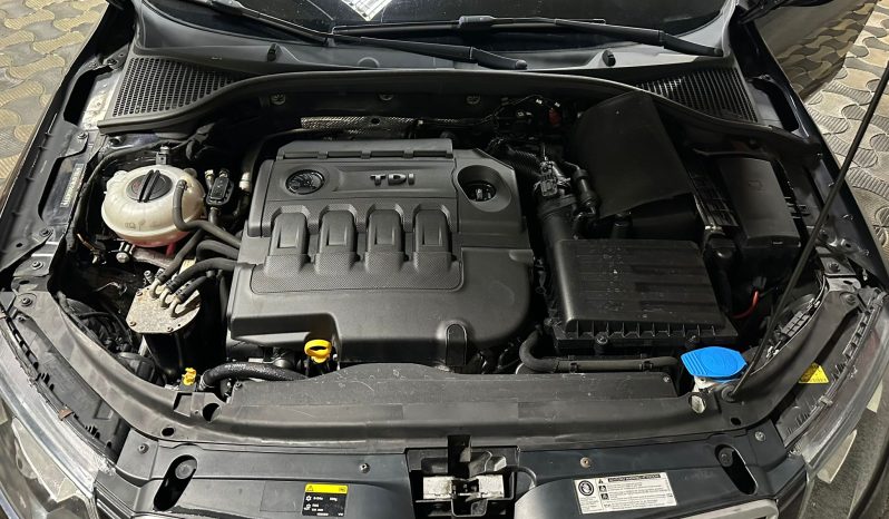 
								Skoda Octavia “Model Elegance” full									