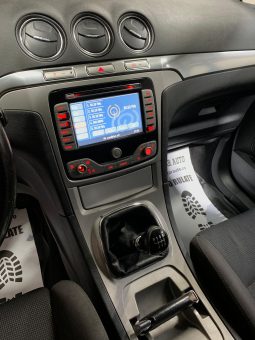 
										Ford S-Max “Model Ghia” full									