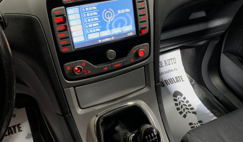 
								Ford S-Max “Model Ghia” full									