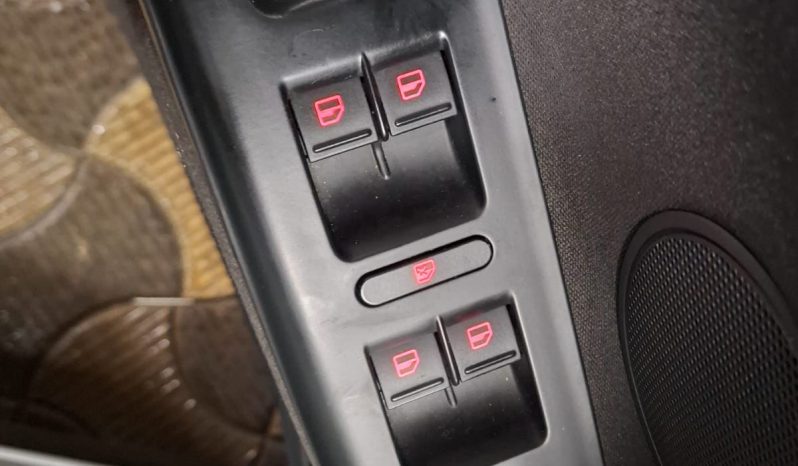 
								VW Golf “Model Trendline” full									