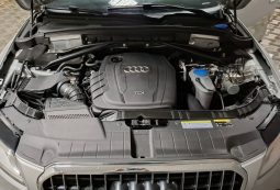 
										Audi Q5 full									