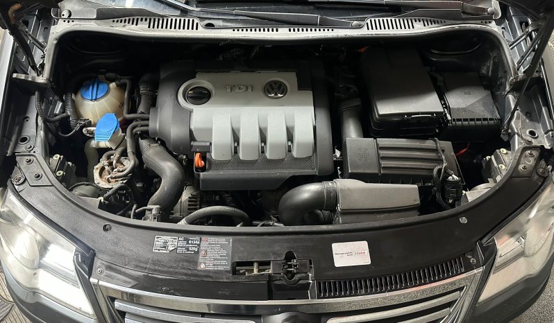 
								VW Touran “Model Comfortline” full									