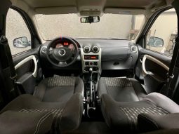 
										Dacia Logan MCV “Model Laureate” full									