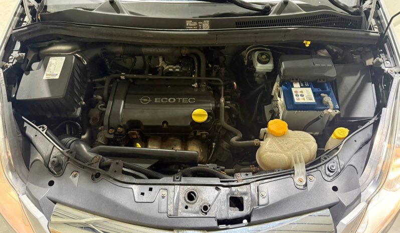 
								Opel Corsa “Model Enjoy” full									