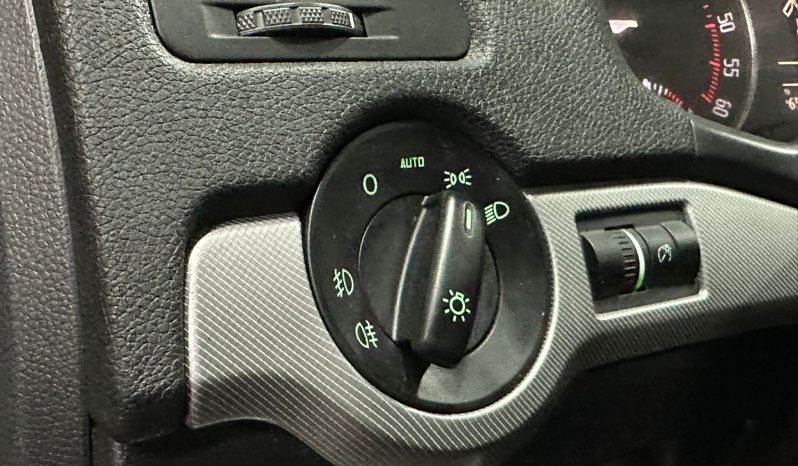 
								Skoda Octavia “Model Elegance” full									