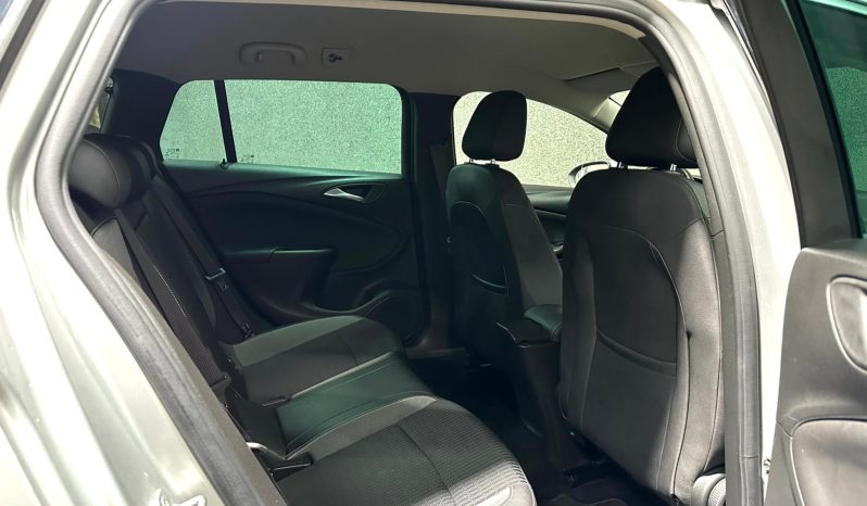 
								Opel Astra “Model Cosmo” full									