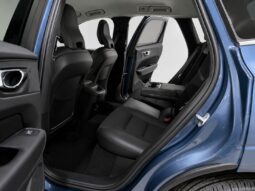 
										Volvo XC60 full									