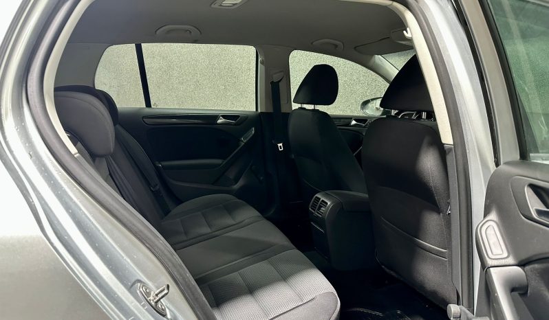 
								VW Golf “Model Edition” full									