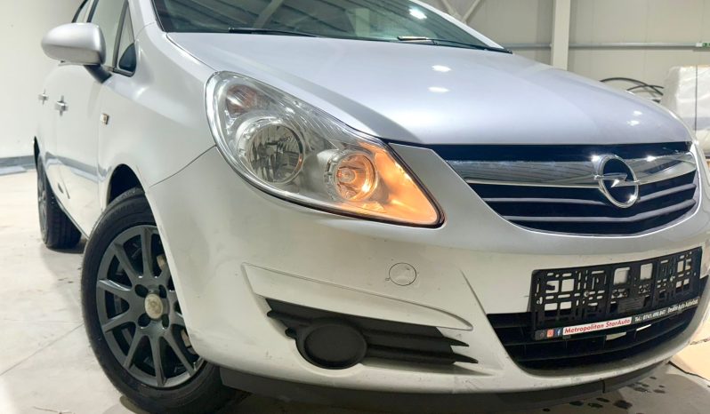 
								Opel Corsa “Model Enjoy” full									