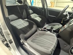 
										Opel Corsa “Model Enjoy” full									