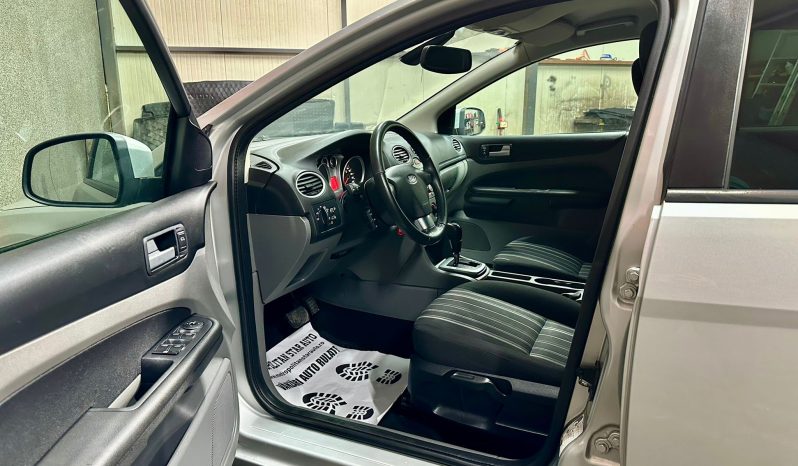 
								Ford Focus “Model Trend” full									