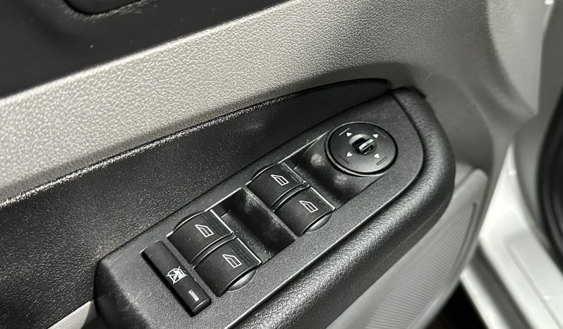 
								Ford Focus “Model Trend” full									