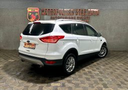 Ford Kuga Titanium 2.0 TDCi 140 CP Automat 4×4